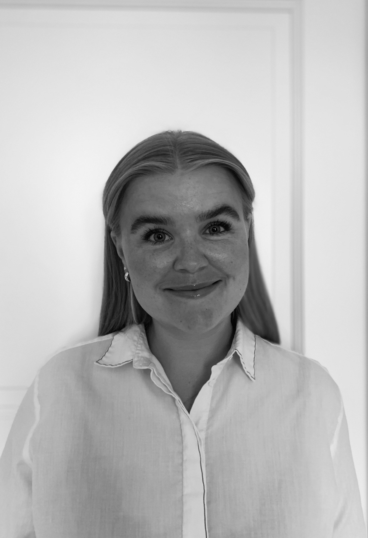 Barn og unge utsatt for nettovergrep bør få voldserstatning